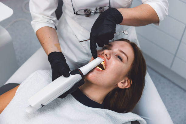 Best Emergency Dental Extractions in Watergate, FL