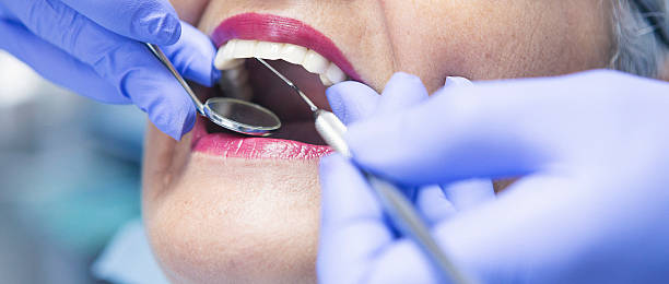 Best Weekend Emergency Dentist in Watergate, FL